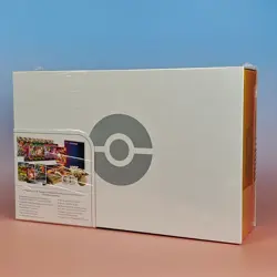POKEMON SWORD & SHIELD ENGLISH ULTRA PREMIUM COLLECTION CHARIZARD SEALED - Image 3
