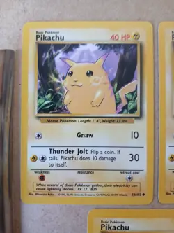 Pokemon TCG Pikachu 58/102 Base Set 7x Card Lot NM- to LP - Image 2