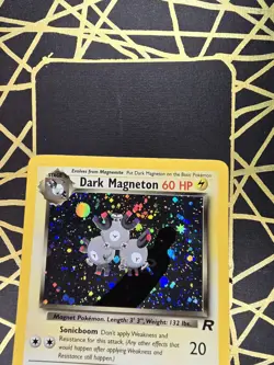 🔥 Dark Magneton 11/82 🔥 Original Holo Rare Team Rocket Set Pokemon Card WOTC - Image 4