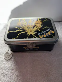Vintage Pokemon Lunch Box Metal Tin Zapdos Pikachu Jolteon Card Box - Image 2