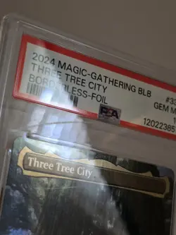 Magic The Gathering BLOOMBURROW BORDERLESS FOIL THREE TREE CITY PSA 10 * Read * - Image 3