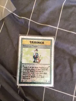 2002 Pokemon Trader Reverse Holo Legendary Collection 77/110 WOTC Vintage - Image 1