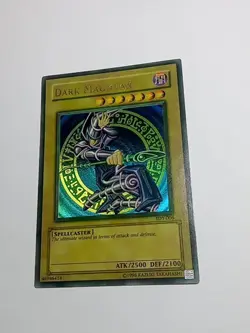 Yugioh Dark Magician SDY-006 Holo Rare Unlimited - Image 1