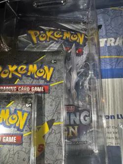 Pokemon 25th Anniversary Celebrations Zacian Promo Deluxe Pin Collection Sealed - Image 4
