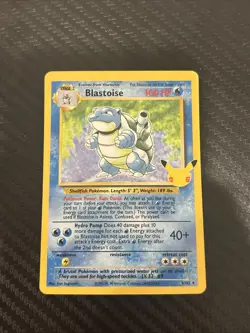 Blastoise - 2/102 - Pokemon Celebrations Classic Collection Holo Rare Card NM - Image 1