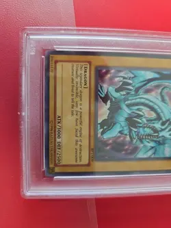 Yu-Gi-Oh! Blue-Eyes White Dragon 2003 BPT-009, PSA 8 - Image 3