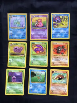 Pokemon Cards: Fossil 29 Card Non-Holo Lot - Image 3
