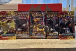 Pokemon TCG OPENED Three HG SS Packs And Two HS Undaunted Packs No Cards - Image 2