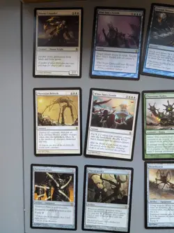 MTg 300+ Mirrodin Besieged Cards As Shown In Fatpack Box. Darksteel Plate. - Image 2