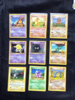 Pokemon Cards: Shadowless Base Set 25 Card Non-Holo Lot - Image 1