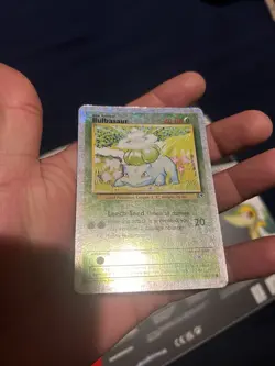 Pokemon TCG Bulbasaur Legendary Collection Reverse Holo Card 68/110 - Image 2