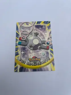 #81 Magnemite - Pokemon Topps Trading Cards (2000 - blue label) - Image 1