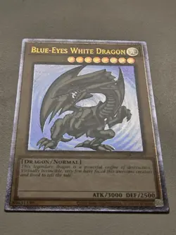Blue-Eyes White Dragon (UTR) OP28-EN001 Ultimate Rare Yugioh Tournament Pack NM - Image 2