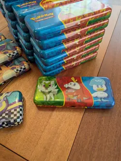 Pokemon Lot Of 33 Empty Pencil Case Tins - Image 2