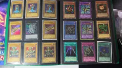 EPIC Card Collection LOT Binder Red-Eyes B Dragon Ultimate Rares & More Yugioh - Image 5