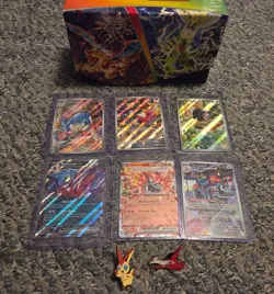 50+ of my best pokemon cards. Charizard, iron hands, ex full art alt. art, gold - Image 4