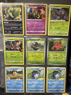 🔥 Big Lot Of Pokemon Cards With Holos 🔥 - Image 4