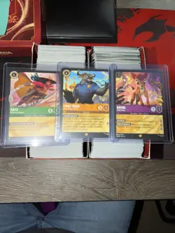 Disney Lorcana TCG Reign of Jafar Bulk Lot Of 850+ Cards W/ 3 Legendary & Box - Image 1