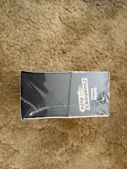 Pokemon TCG: Champion's Path Elite Trainer Box Sealed 820650805455 - Image 2
