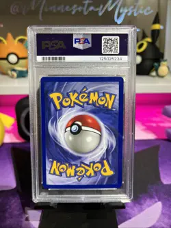 Pokemon TCG Lapras Fossil Holo Unlimited Rare Card 10/62 Vintage WOTC - Image 2