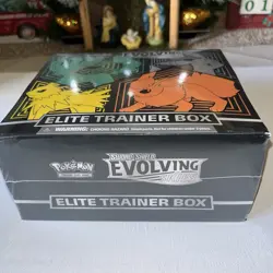 Pokemon TCG Sword and Shield Evolving Skies Elite Trainer Box Factory Sealed - Image 3
