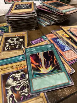 Yu-Gi-Oh! Lot Of 140+ Cards Vintage 1996 Foils 1st Edition Rare - Image 3