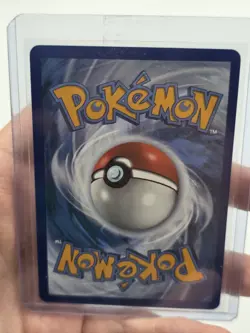 Alcremie V 064/072 Shining Fates NM Full Art Ultra Rare Pokemon Card - Image 2