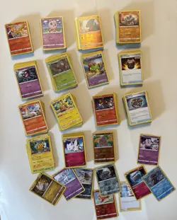 Pokemon TCG-900 Card BULK LOT- W/ Holos, Reverse Holos. No Basic Energy! - Image 1