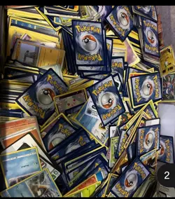 Lot Of Approx 1000 Pokemon Cards Bulk Most In Good Condition Read Description - Image 1