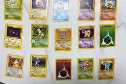 Lot of 20 Pokemon Cards Base Set including Bayleef 28/111 - Image 3