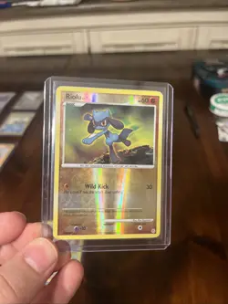 Pokemon TCG Lucario Diamond & Pearl Base Set, Holo Rare Card 6/130 Riolu 61/130 - Image 3