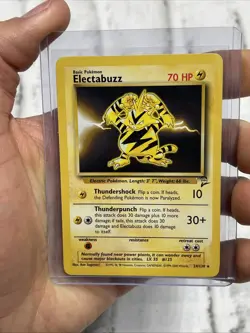 Pokemon TCG Electabuzz 24/130 Base Set 2 Rare 2000 Vintage Vtg LP/NM Card WOTC - Image 1