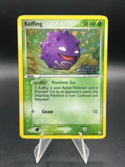 2004 Pokemon TCG Koffing Team Rocket Returns Stamp Holo 61/109 - Image 1