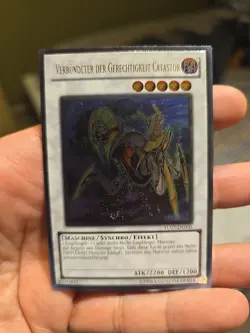 Ally of Justice Catastor TU07-EN000 Ultimate Rare Yugioh LP German Language - Image 4