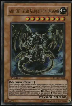 Yu-Gi-Oh! - Ancient Gear Gadjiltron Dragon 2007 SD10-EN001 UR 1st Edition - Image 1