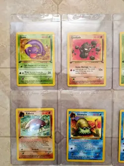 Pokemon Cards 1st Edition Fossil Set Ekans Kabuto Geodude Psyduck Grimer Trainer - Image 2