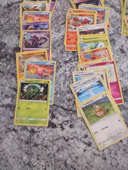 Pokemon Hidden Fates Tin Charizard Plus 150 Open Cards - Image 5