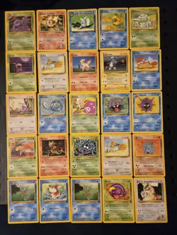 POKEMON TCG LOT OF 25 VINTAGE CARDS BASE SET, FOSSIL & MORE - Image 1