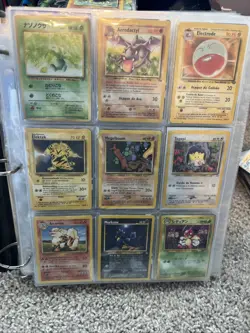 Vintage Pokemon Card Collection binder not included 100 Cards - Image 2