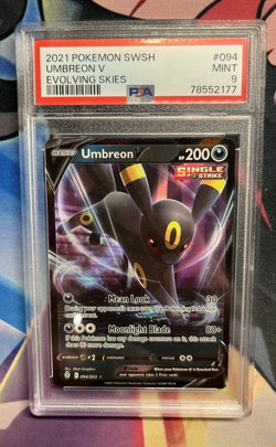 2021 Pokemon SWSH Evolving Skies Umbreon V #094/203 PSA 9 Mint - Image 1