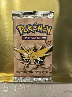 HEAVY Pokemon Fossil 1st Edition Booster Pack WOTC 21.20g* - Image 3