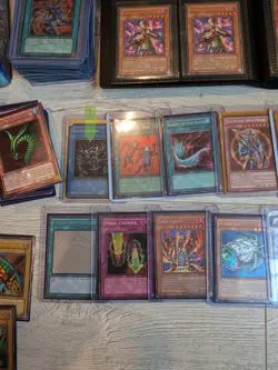 YUGIOH Lot / Binder - SELLING MY ENTIRE OLD COLLECTION (LOB, MRD, MRL, EXODIA) - Image 4