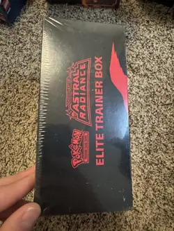 2022 Pokemon SWSH ASTRAL RADIANCE ELITE TRAINER BOX ETB Factory Sealed English - Image 4