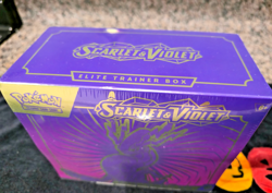 Pokemon TCG Scarlet & Violet: VIOLET ETB Elite Trainer Box (9 Packs) - SEALED 820650853418 - Image 4