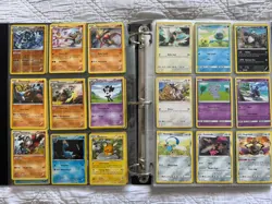 Pokemon Card Binder Collection TCG 16 full pages LP-NM a lot Holos reverse holos - Image 3