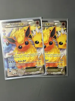 Pokemon TCG Flareon EX Ultra Rare Card RC28/RC32 Generations Radiant Collection - Image 2
