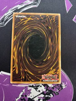 Yugioh Red-Eyes B. Dragon SDJ-001 Ultra Rare Unlimited LP - Image 2