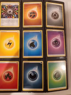 Pokemon TCG Card Lot Miscellaneous (binder included )￼ - Image 5