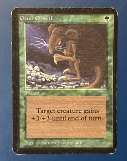 MtG Alpha Edition: Giant Growth - Image 1