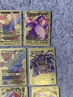 Pokemon Set of 25 Charizard,Umbreon,Magikarp,Mew&More Gold Foil Fan Art Cards - Image 4